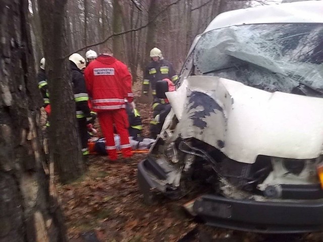 W wypadku w Walidrogach zostały ranne dwie osoby.