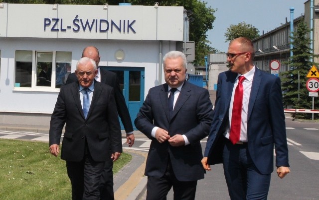 Leszek Miller i Jacek Czerniak spotkali się z władzami PZL-Świdnik