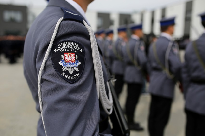 Kraków. Przy ulicy Łokietka otwarto nową siedzibę policji [ZDJĘCIA]