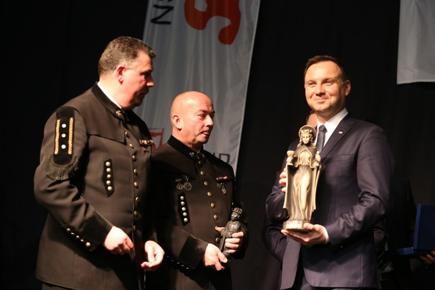 Prezydent Duda w Jaworznie u górników na karczmie piwnej