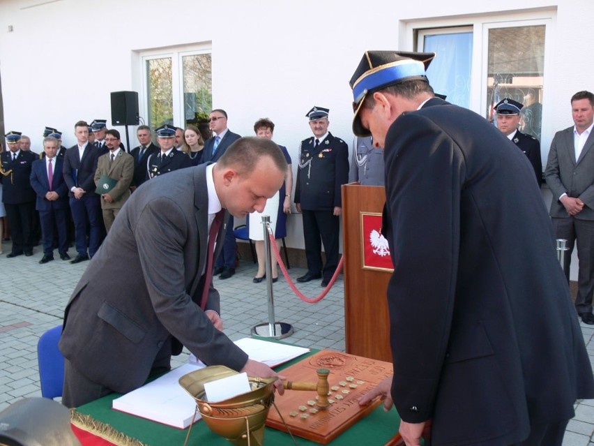 Huczny Jubileusz! Straż Pożarna ze Ślęzaków skończyła 65 lat