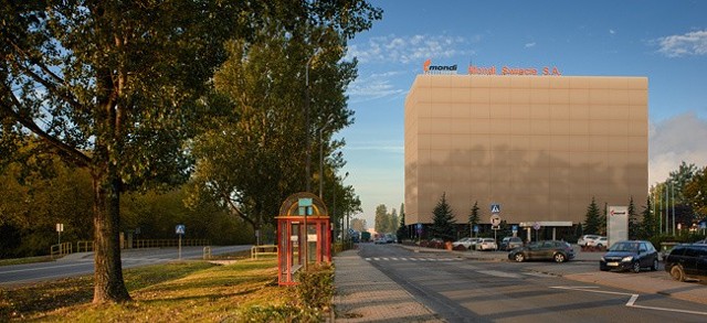 Budynek Mondi, który ma zostać pokryty papierem ma 44 metry szerokości i prawie 29 wysokości. Całą operację „pakowania” będzie można obejrzeć na żywo od południa 29 sierpnia