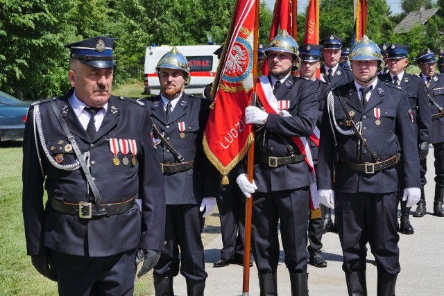 100 lat Ochotniczej Straży Pożarnej w Raszkowie. Piękne uroczystości jubileuszowe i wręczenie odznaczeń.