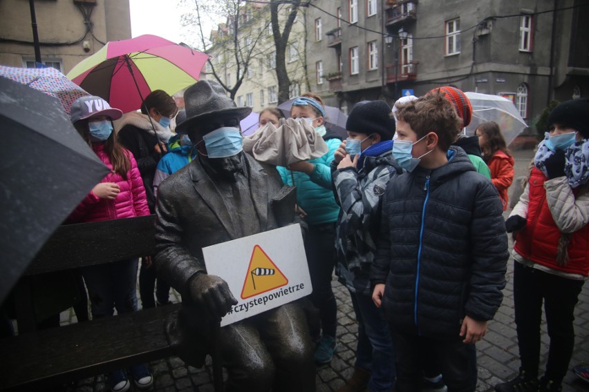 Wczoraj w Katowicach odbył się kolejny happening antysmogowy