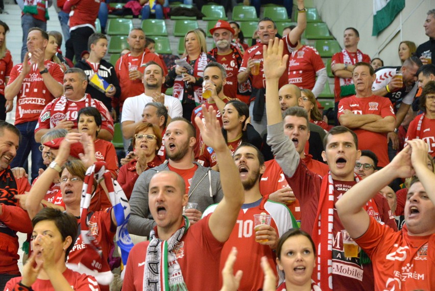 Byłeś na meczu PGE VIVE Kielce - Telekom Veszprem? Znajdź się na zdjęciach
