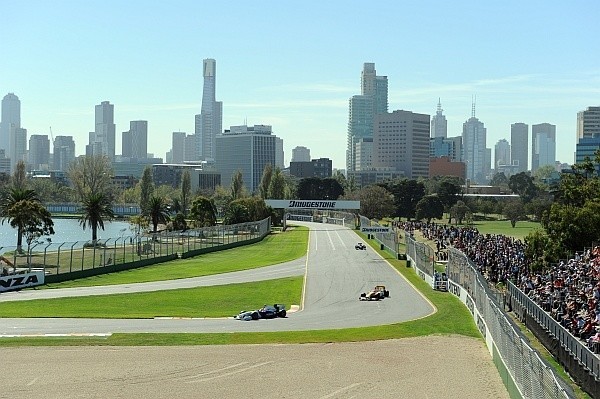 Robert Kubica (BMW-Sauber) nie ukończył wyścigu o Grand Prix Australii.