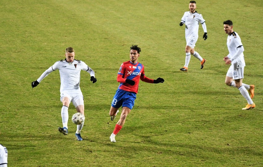 Raków Częstochowa - Pogoń Szczecin 0-1.