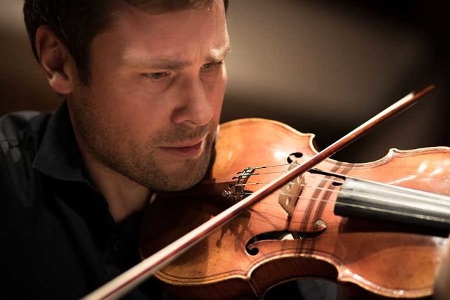 Gościem ostatniego w tym sezonie artystycznym koncertu Radomskiej Orkiestry Kameralnej będzie skrzypek, Jakub Jakowicz.