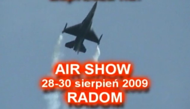 Kadr z filmu promującego Air Show 2009.