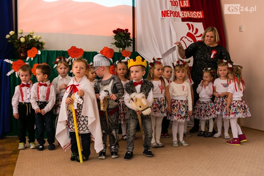 Święto Niepodległości. Przedszkolaki w Szczecinie pokazały historię Polski. Przygotowały specjalny program