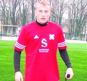 Bartosz Szepeta to 32-letni piłkarz, ostatnio występował w...