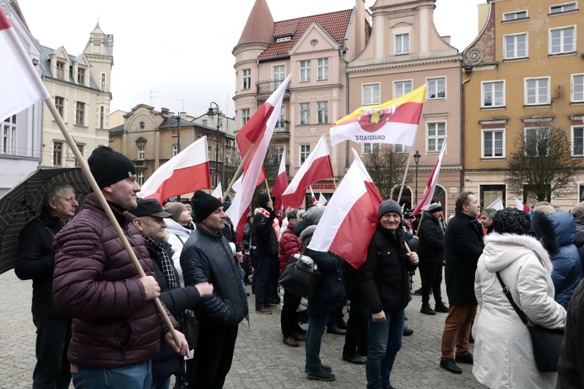 "Protest wolnych Polaków" na Rynku głównym w Grudziądzu