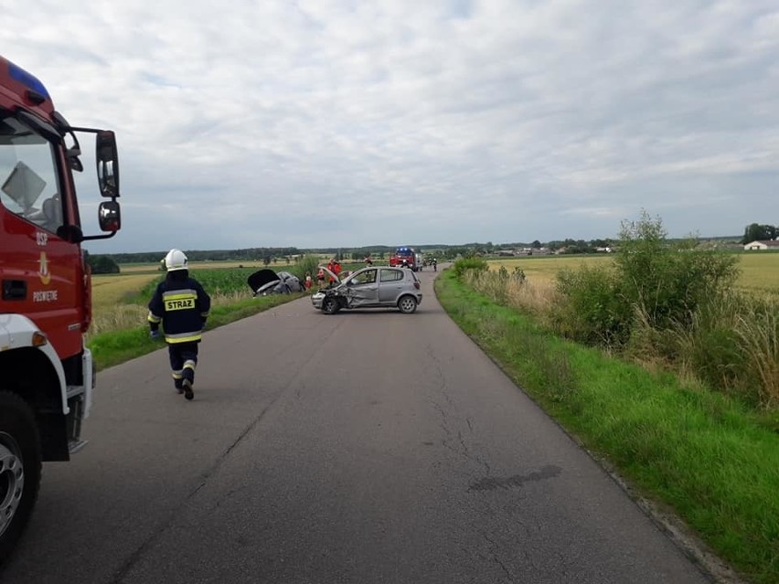 Zderzenie trzech samochodów na obwodnicy Groch