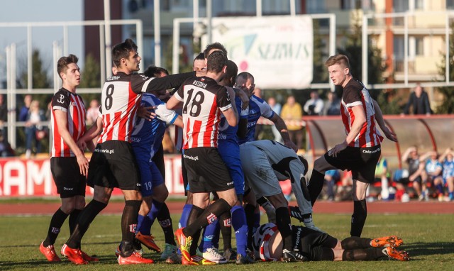 Resovia - Stal Rzeszów 2:1 w derbach Rzeszowa. To piłkarskie wydarzenie weekendu.