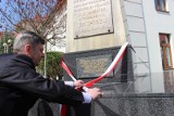 Podporucznik  Jan Olechowski upamiętniony na Pomniku Orląt Lwowskich w Nisku [ZDJĘCIA]