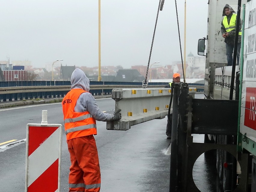 Remont Trasy Zamkowej. Zaczyna się horror! Jeden pas mniej