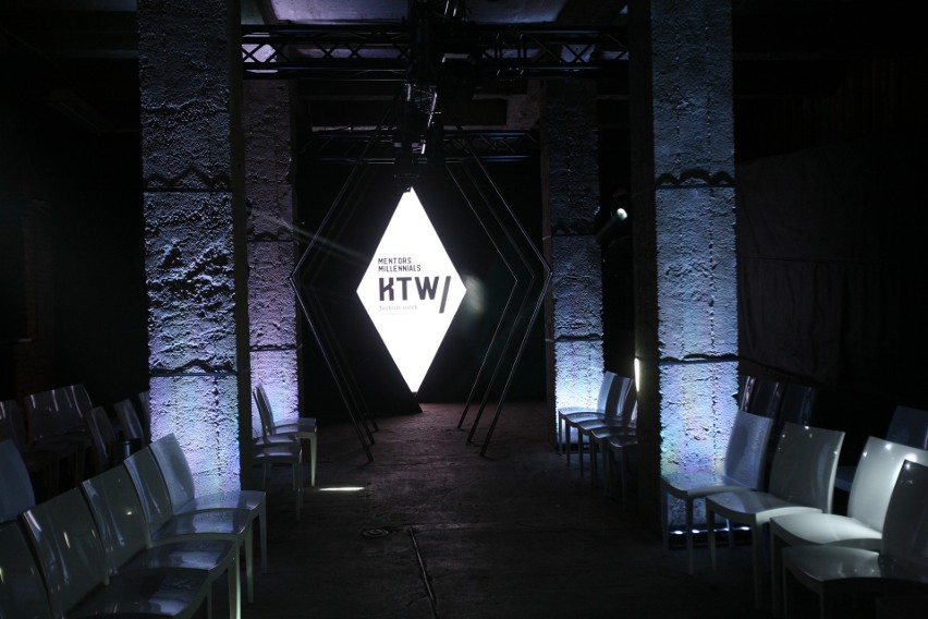 Showroom i pop-up store Bartosza Pilawskiego na KTW Fashion Week 2018. Zobacz, co można tu kupić