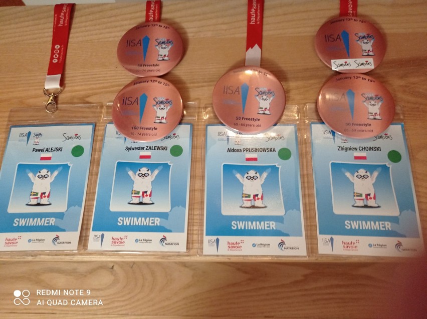 Pływacy z Mielna zdobyli drużynowe wicemistrzostwo
