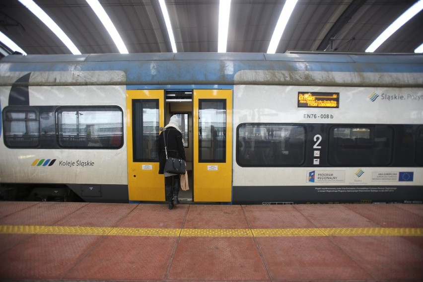 Koleje Śląskie pojadą do Krakowa jeszcze w 2020 roku? Trasę przejechał pociąg specjalny w ramach akcji "Kolej na Ferie"