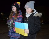 Skarżysko-Kamienna murem za Ukrainą. Manifestacja na Placu Staffa i poruszająca relacje Ukrainki. Zobaczcie zdjęcia
