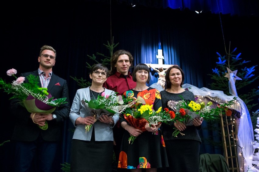 Tarnów. Seniorzy połamali się opłatkiem