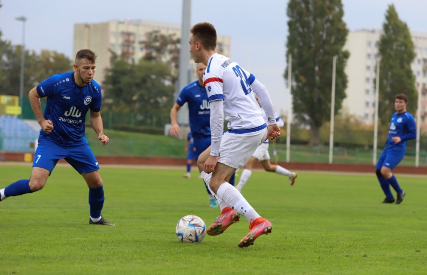 IV liga: Pomorzanin Toruń - Pogoń Mogilno. Zobaczcie zdjęcia z meczu oraz kibiców