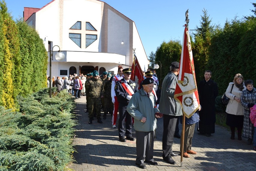 Tablica upamiętniająca powstańców odsłonięta w Milowicach [ZDJĘCIA]