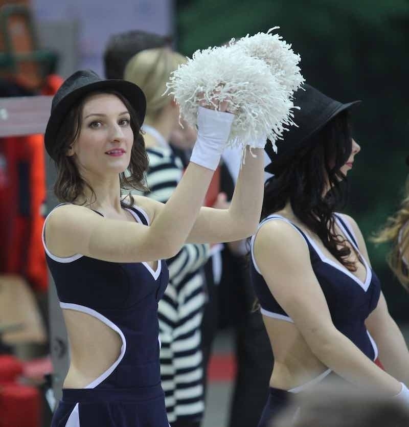Christmas Cup: Cheerleaderki na meczu Polska - Czechy