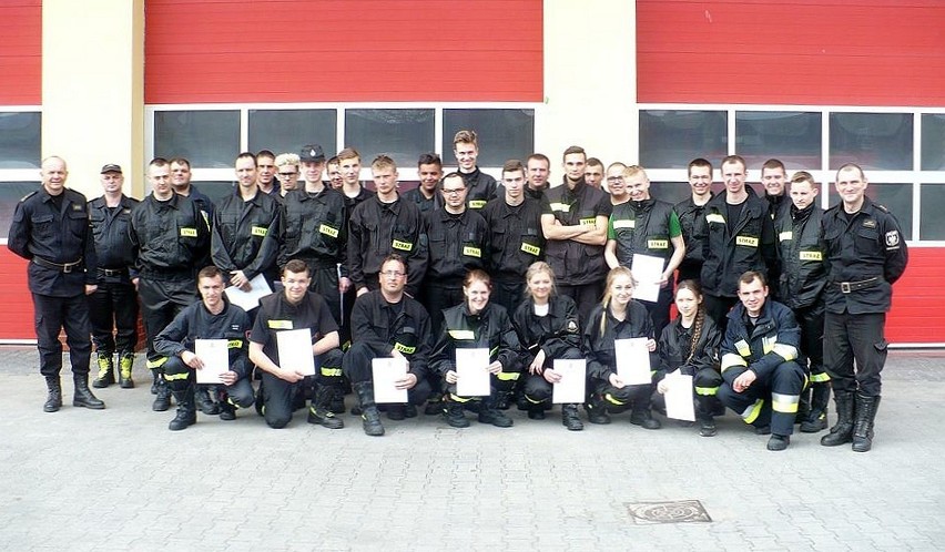 Egzaminy zdało 30 strażaków-ochotników.