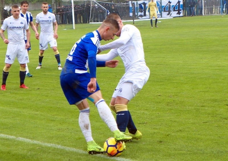 3 liga. Sokół Sieniawa nie dał rady Stali Rzeszów [ZDJĘCIA]