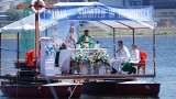Msza na wodzie w Rybniku: setki wiernych ZDJĘCIA + WIDEO