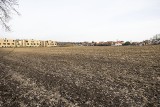 Kraków. Deweloper planuje budowę potężnego osiedla domów w Chełmie. "To oznacza wielki paraliż komunikacyjny na ul. Królowej Jadwigi"