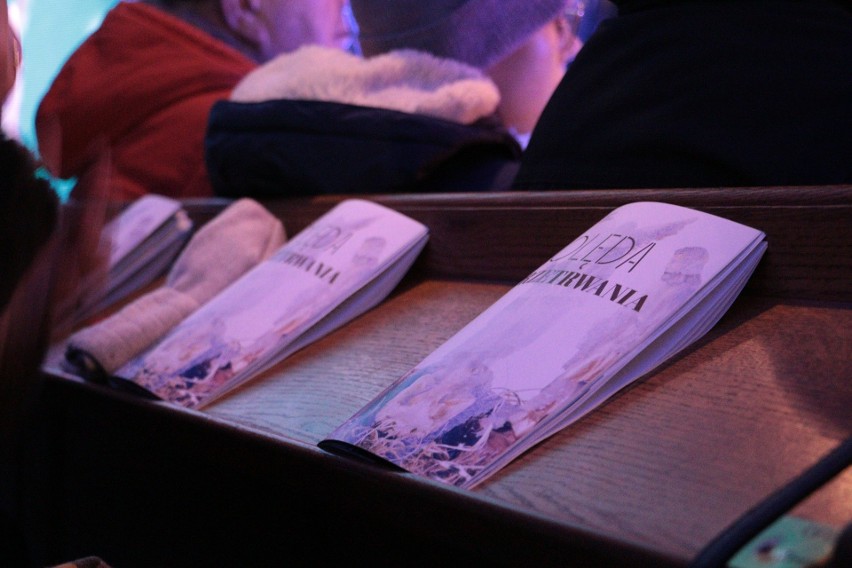 Wieczór kolęd w sanktuarium św. Antoniego w Ostrołęce 13.01.2024. "Kolęda przetrwania" rozbrzmiała 13.01.2024