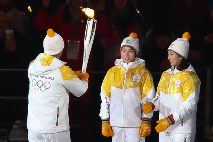 W Pjongczangu zapłonął znicz olimpijski