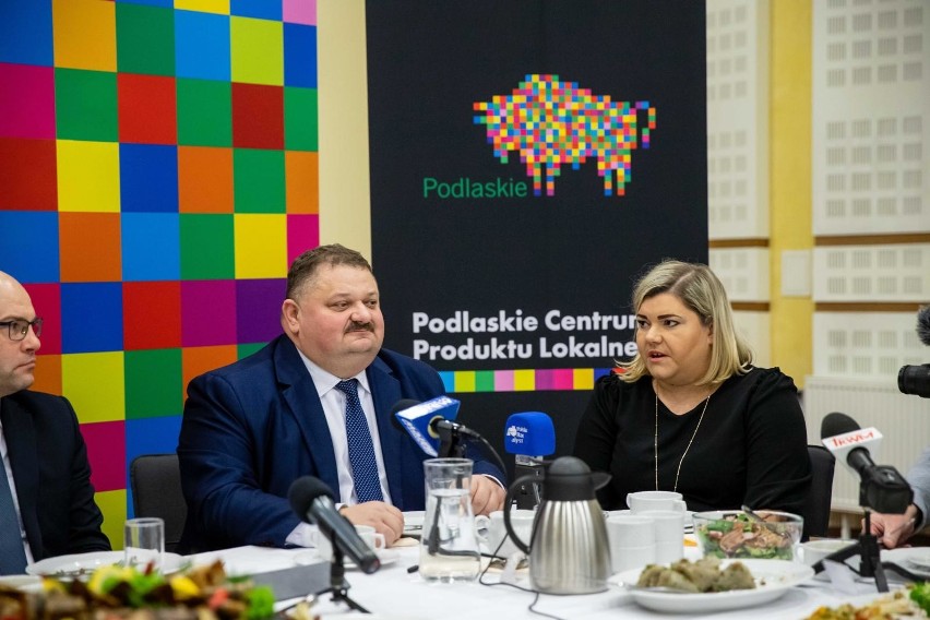 Kartacze i Disco pod Gwiazdami. Kulinarne produkty regionalne mają promować podlaskie. Zarząd województwa rozstrzygnął przetarg na catering 