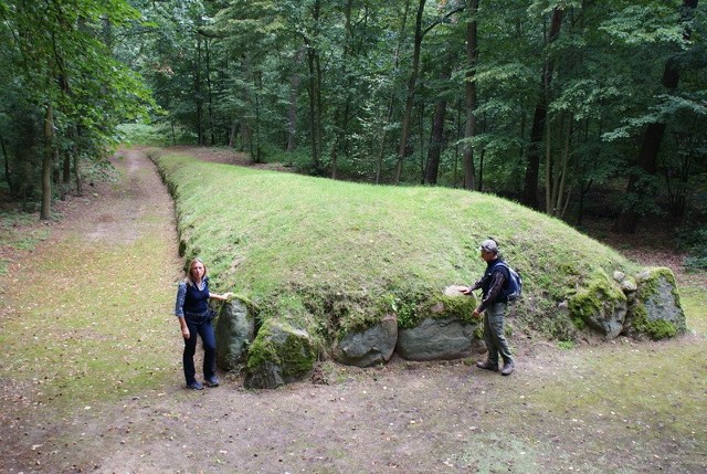 Grobowce megalityczne w Wietrzychowicach