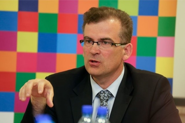Marek Nazarko w urzędzie marszałkowskim tuż po objęciu funkcji prezesa.