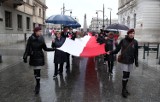 Dzień Flagi RP. W Łodzi maszerowali ze 123-metrową flagą [ZDJĘCIA]