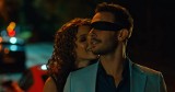 "Miłość do kwadratu" [RECENZJA]. Warto obejrzeć polską komedię romantyczną Netflix?