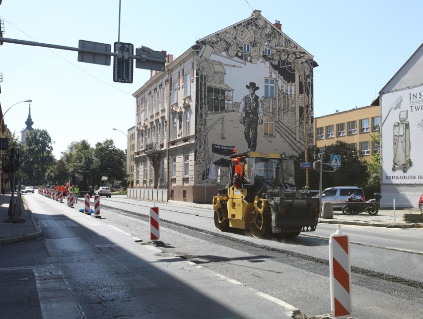 Remont ulicy Lisa-Kuli w Rzeszowie rozpoczął się 3 sierpnia...