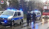 Ukrywał się przed policją. W momencie zatrzymania groził, że odkręcił butlę z gazem i "otworzy" ogień