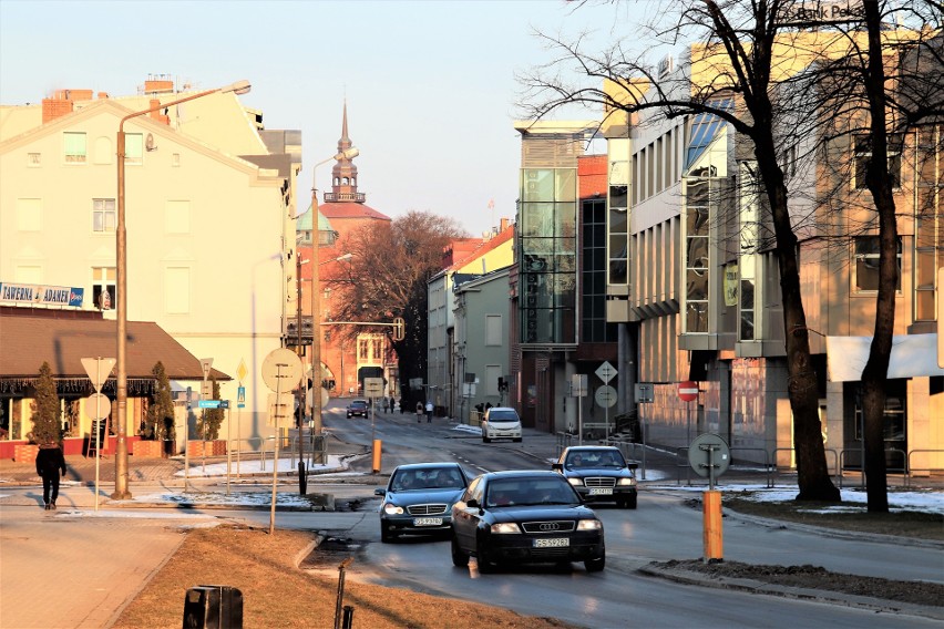 Od centrum Słupska na zachód. Zobaczcie ulicę Tuwima na dawnych zdjęciach!