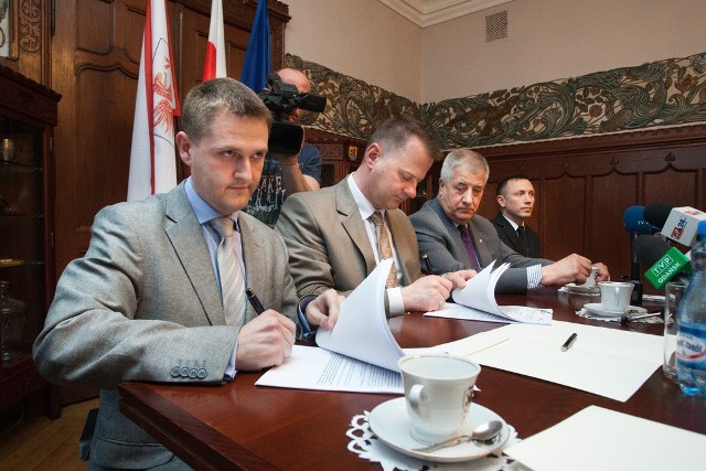 Od lewej: Jarosław Borecki, Maciej Kobyliński, Artur Pokopko.