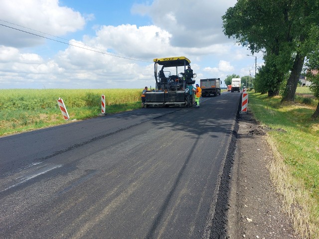 Na drogach krajowych Opolszczyzny trwają remonty. Kierowcy muszą liczyć się z utrudnieniami. Kolejne prace ruszą w tym roku.