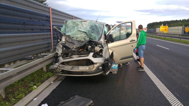 Wypadek słowackiego busa na autostradzie A4.