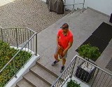 Rozpoznajesz tego mężczyznę? Policja z Bydgoszczy poszukuje złodzieja roweru