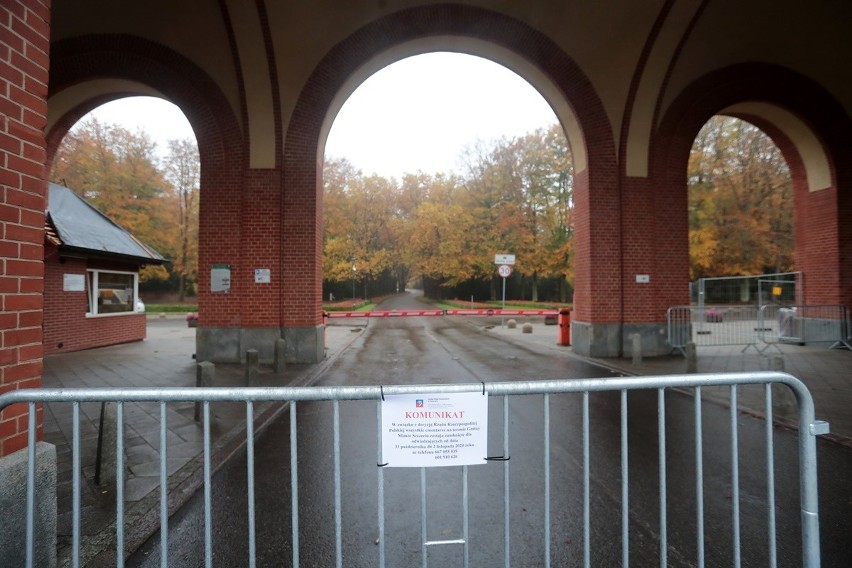 Zamknięte cmentarze. Przedsiębiorcy w Szczecinie są zrozpaczeni "Cały rok poszedł na marne" - 31.10.2020