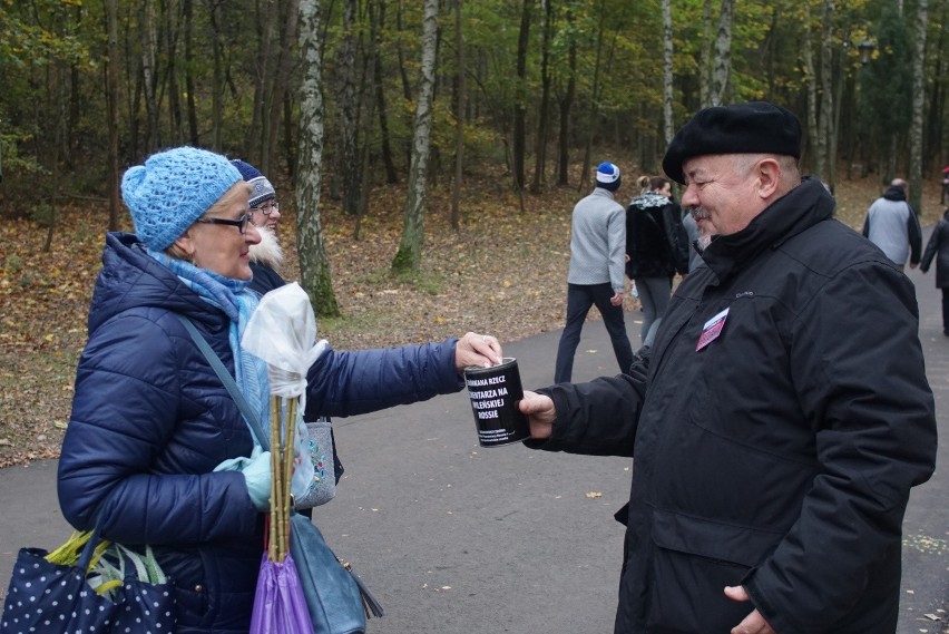 Wszystkich Świętych w Poznaniu: Trwa zbiórka na Rossę - 1...