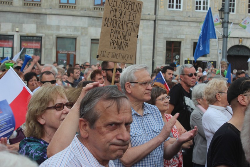 Protest "Nie damy zawłaszczyć Polski"