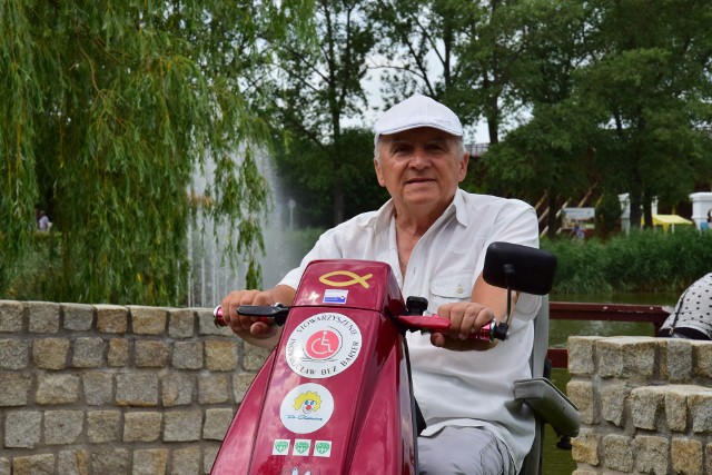 Wiesław Szczepański od lat walczy o niepełnosprawnych. Teraz sam potrzebuje pomocy